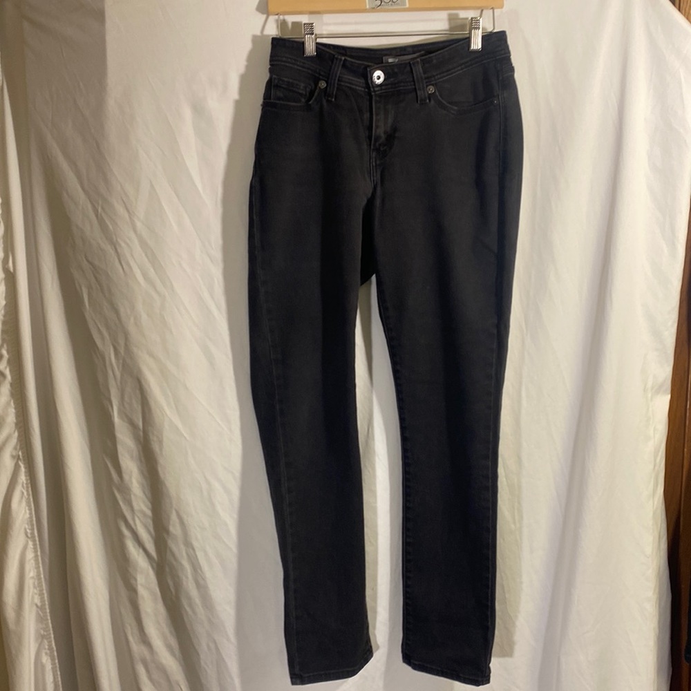 Woman’s Levi’s 529 Curvy skinny leg jeans size 6